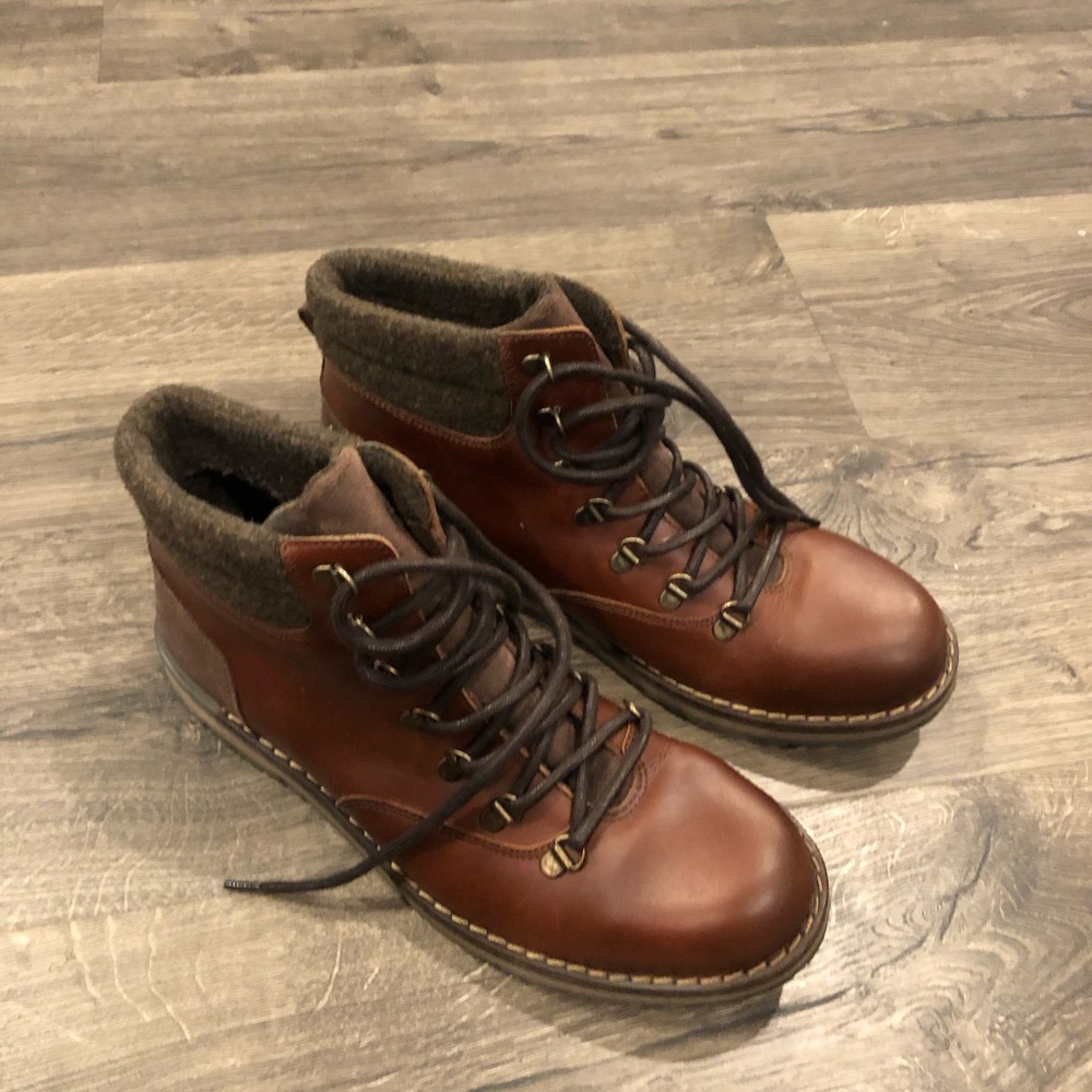 Brand new Aldo men’s hiker boots. Size 10
